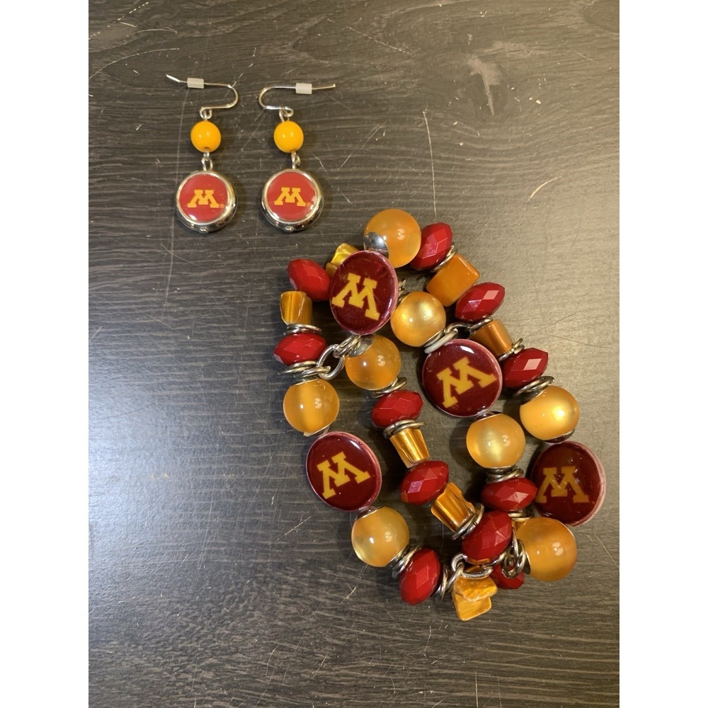 University of MN Gophers Football Maroon Gold Stretch Bead Bracelet Earrings Set